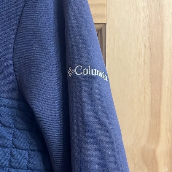 Columbia waffle knit hoodie XS 🔥😍 - Picture 2 of 3
